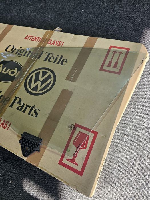 Geam dublu stanga fata nou original Audi A8 / S8 D3 2003 - 2010

Cod O