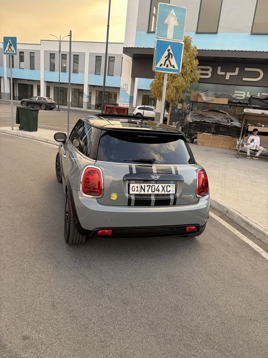 Sotiladi mini cooper s