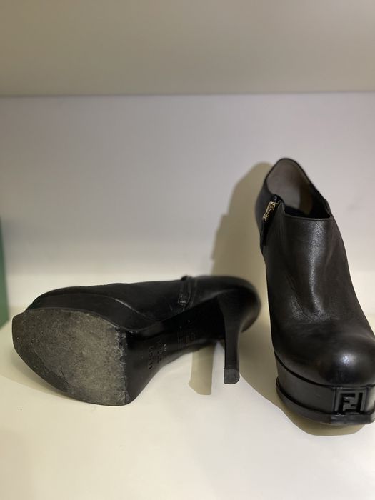 Botine FENDI - ghete, cizme
