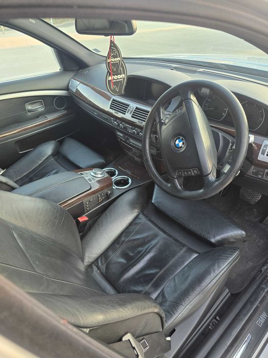 Bmw 730d 231ks 2006g