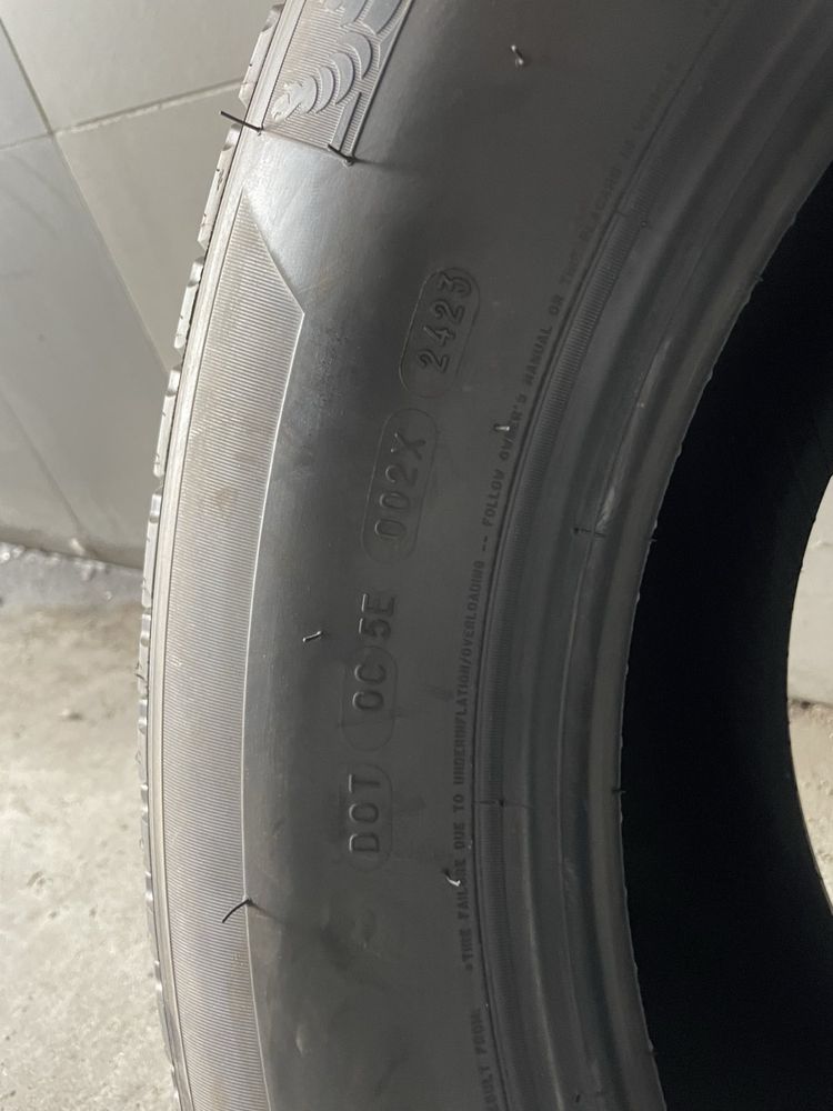 Michelin Latitude Tour HP 265x60 R18