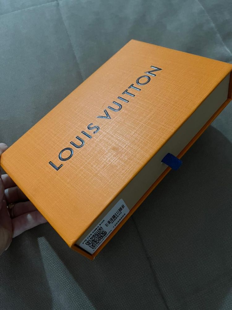 LV louis Vuitton кошелек