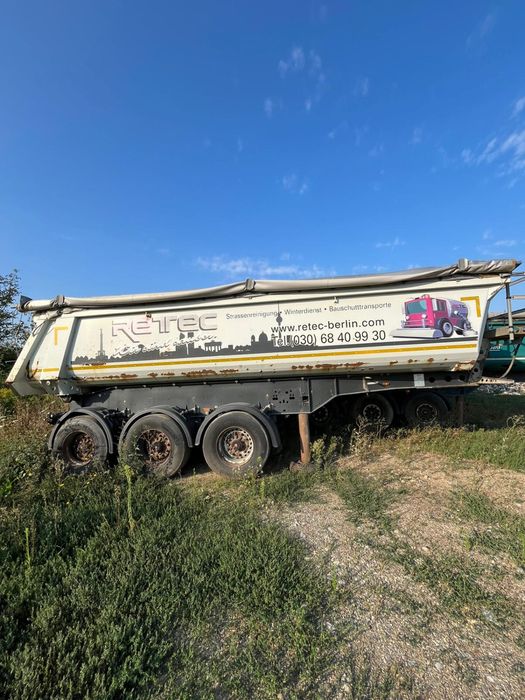 Semiremorca basculabila schmitz