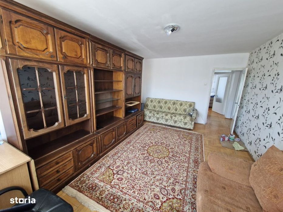 Apartament 2 camere, decomandat – 51 mp utili, zona Hotvon