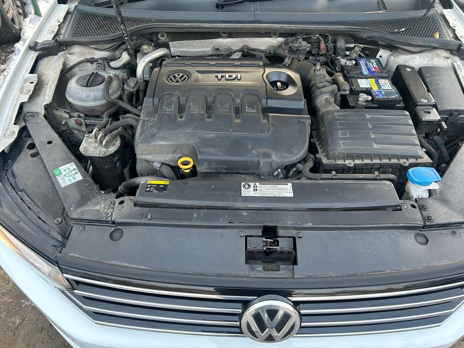 Carcasă filtru aer VW Passat B8 1.6 tdi DCX