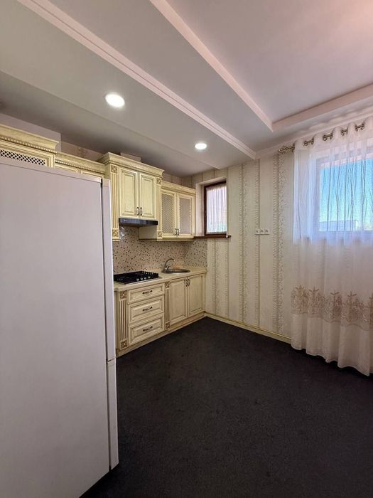 Yakkasaroy Milliy unverstiti yaqin joyda kvartira