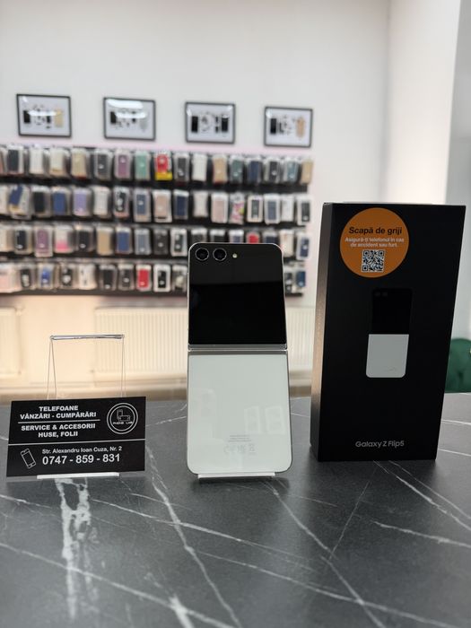 Samsung Galaxy Flip 5 - 512Gb - Ca NOU - Garantie 6 Luni!