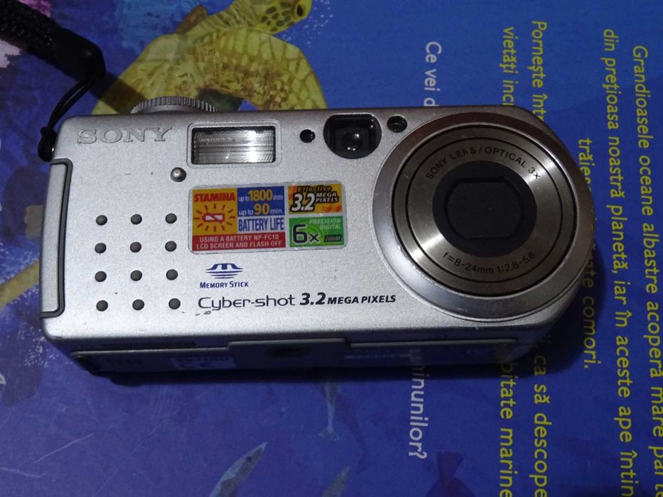 Sony DSC-P5 carte