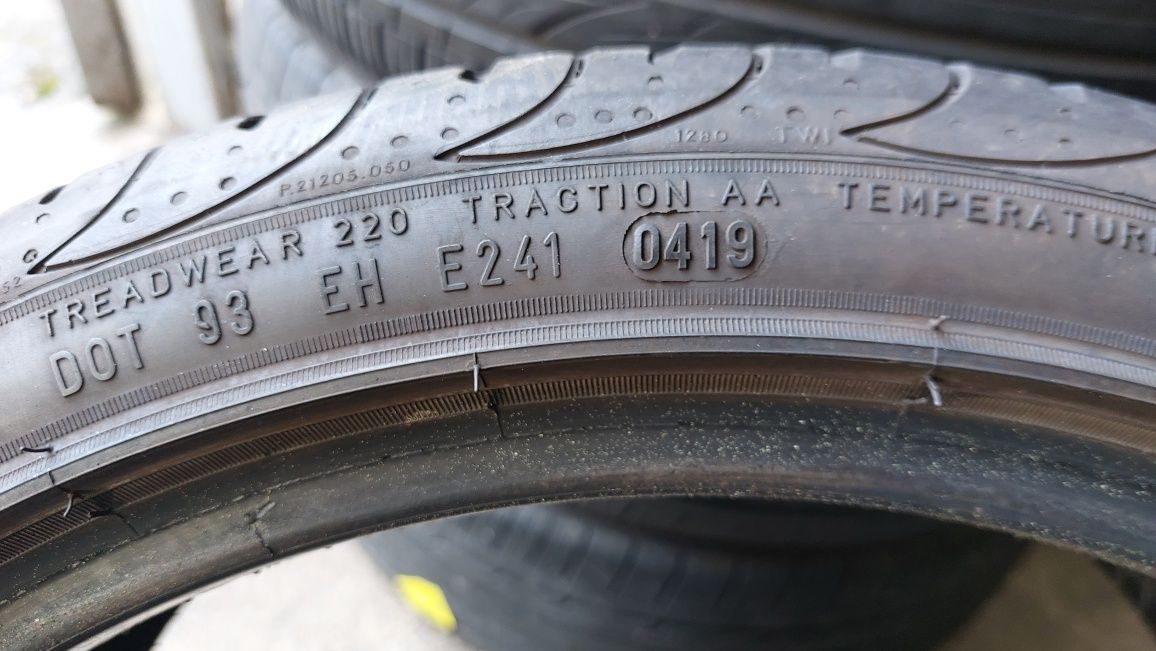 Летни гуми 205/40/17 Pirelli P Zero Nero 2 броя