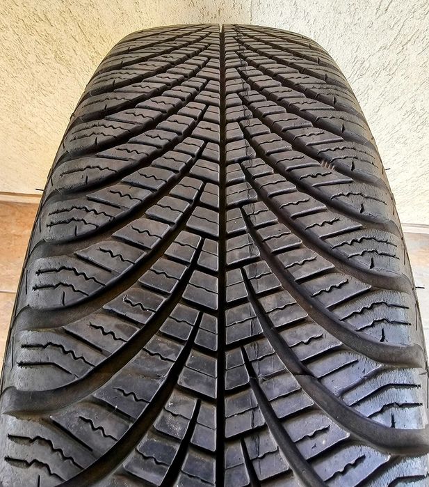 Set roti AllSeson iarna-vara VW 195 65 R15 GOODYEAR profil 7mm DOT21