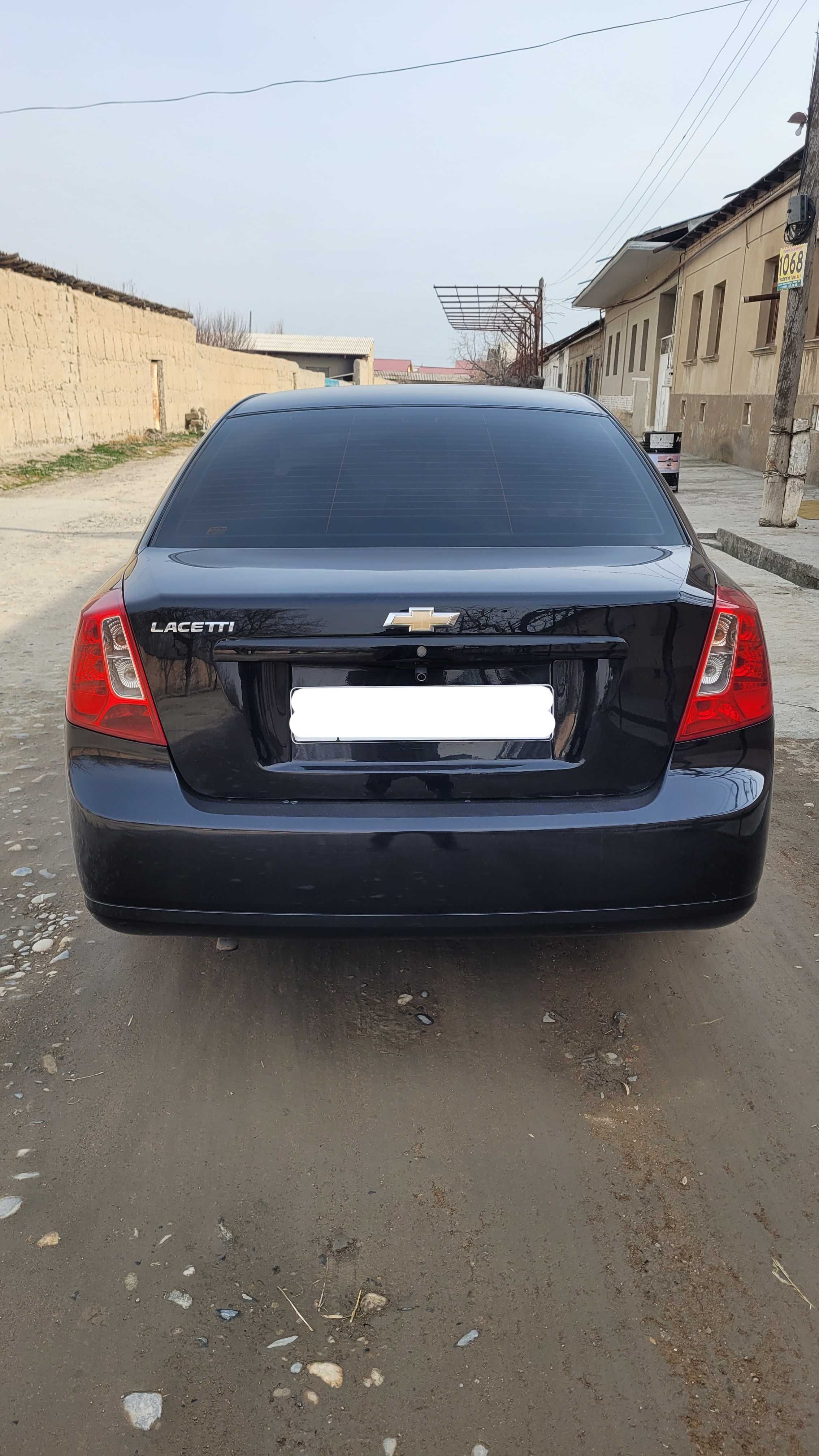 Chevrolet Gentra 1.5  3-позиция