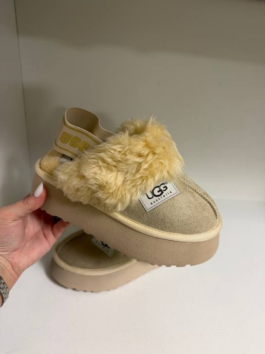 UGG bareta elastică
Mărimi 
1x36
1x37
2x38
1x39
1x40