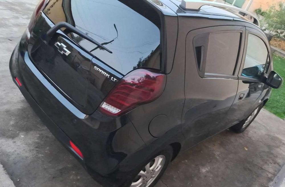 Срочно! Spark АТ 2022г! 23 тыс км пробега! Чёрный! Чистая!