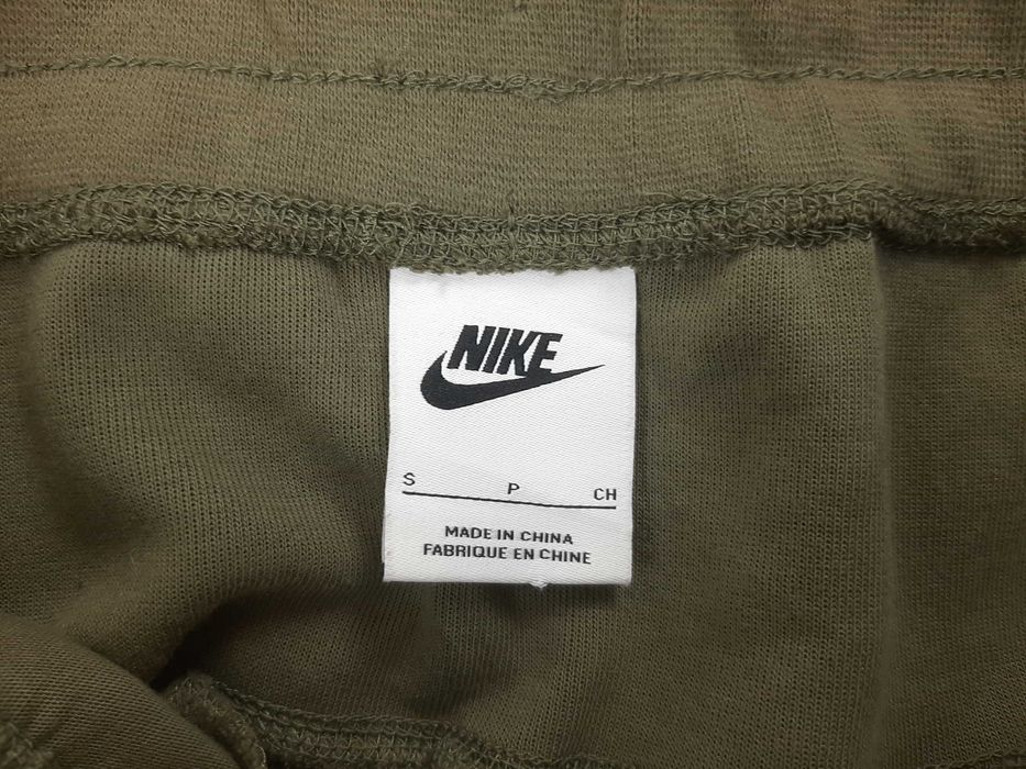Nike Tech Fleece Jogger - Оригинално дамско долнище размер S