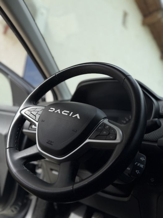 Dacia Logan + GPL cu absolut toate dotarile FULL în GARANȚIE