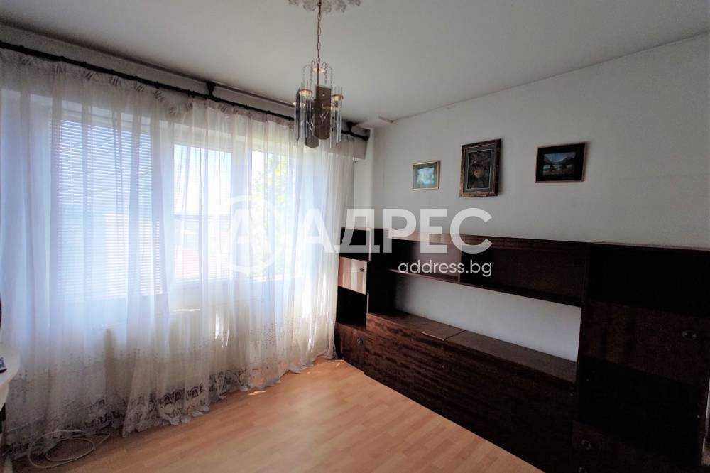 Продава се Тристаен апартамент в Разград, Орел - 75 кв.м за 884 €/кв.м - Снимка #5