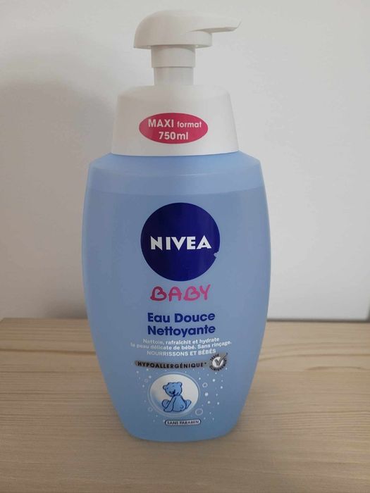 Apa de duș Nivea baby