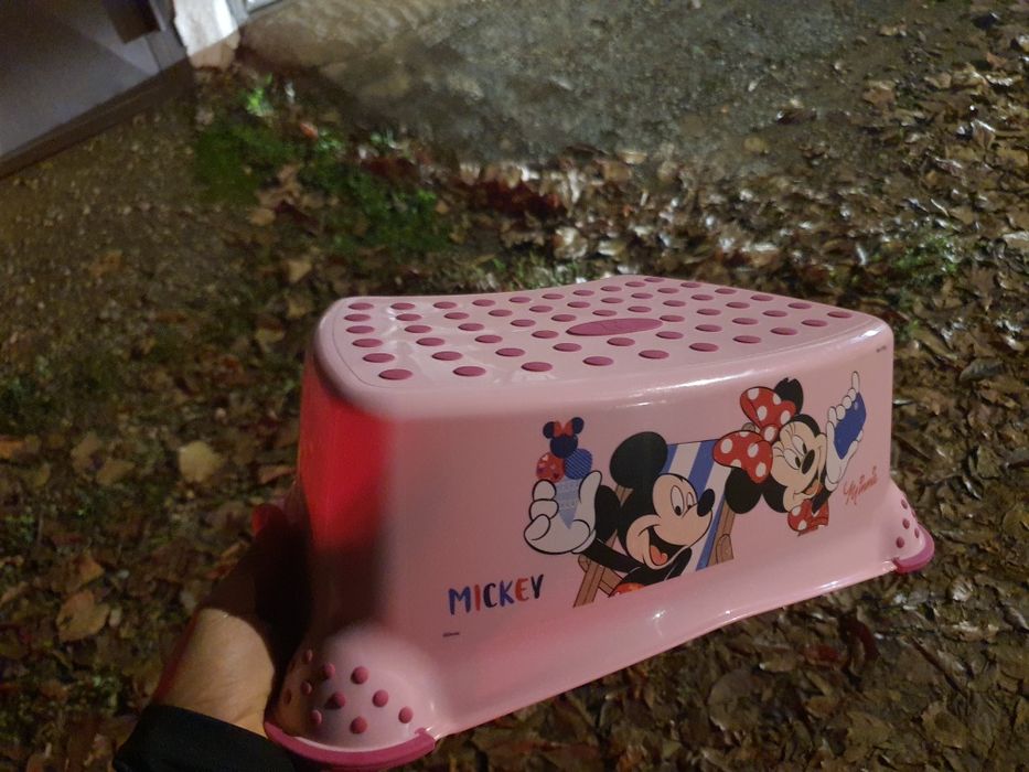 Vând scăunel / înălțător copii