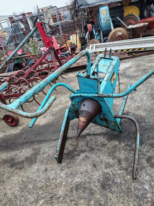 Spărgător de lemne crepator priza tractorului