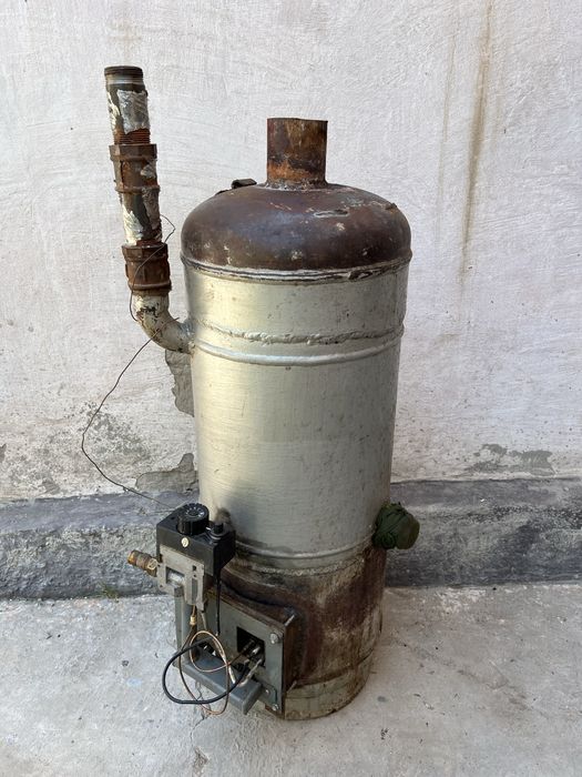 Отопительный котел, срочно продаю