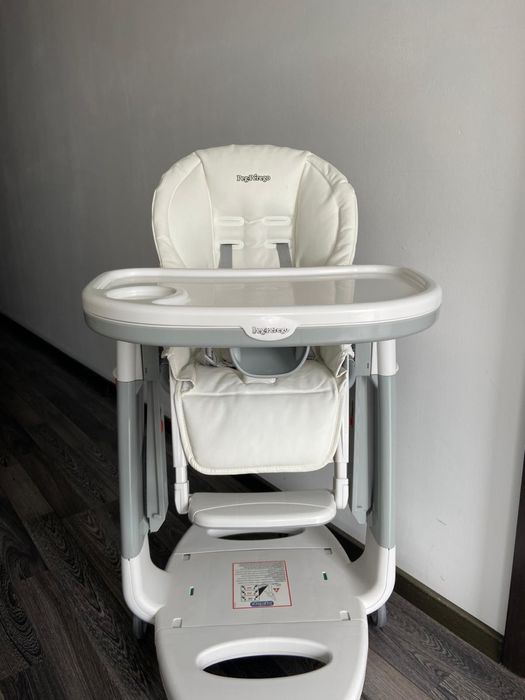Vand scaun de masa pentru copii Peg Perego Tatamia