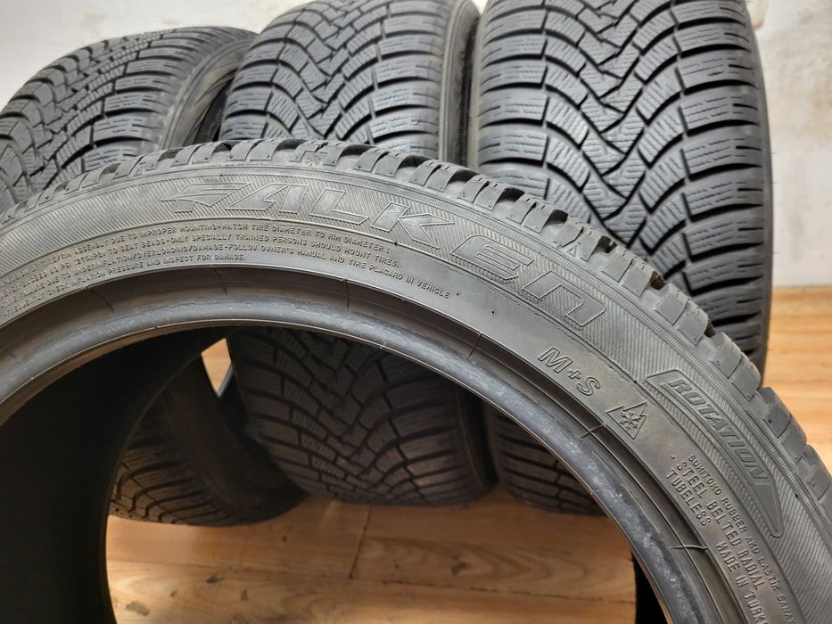 225/45/17 Falken / зимни гуми
