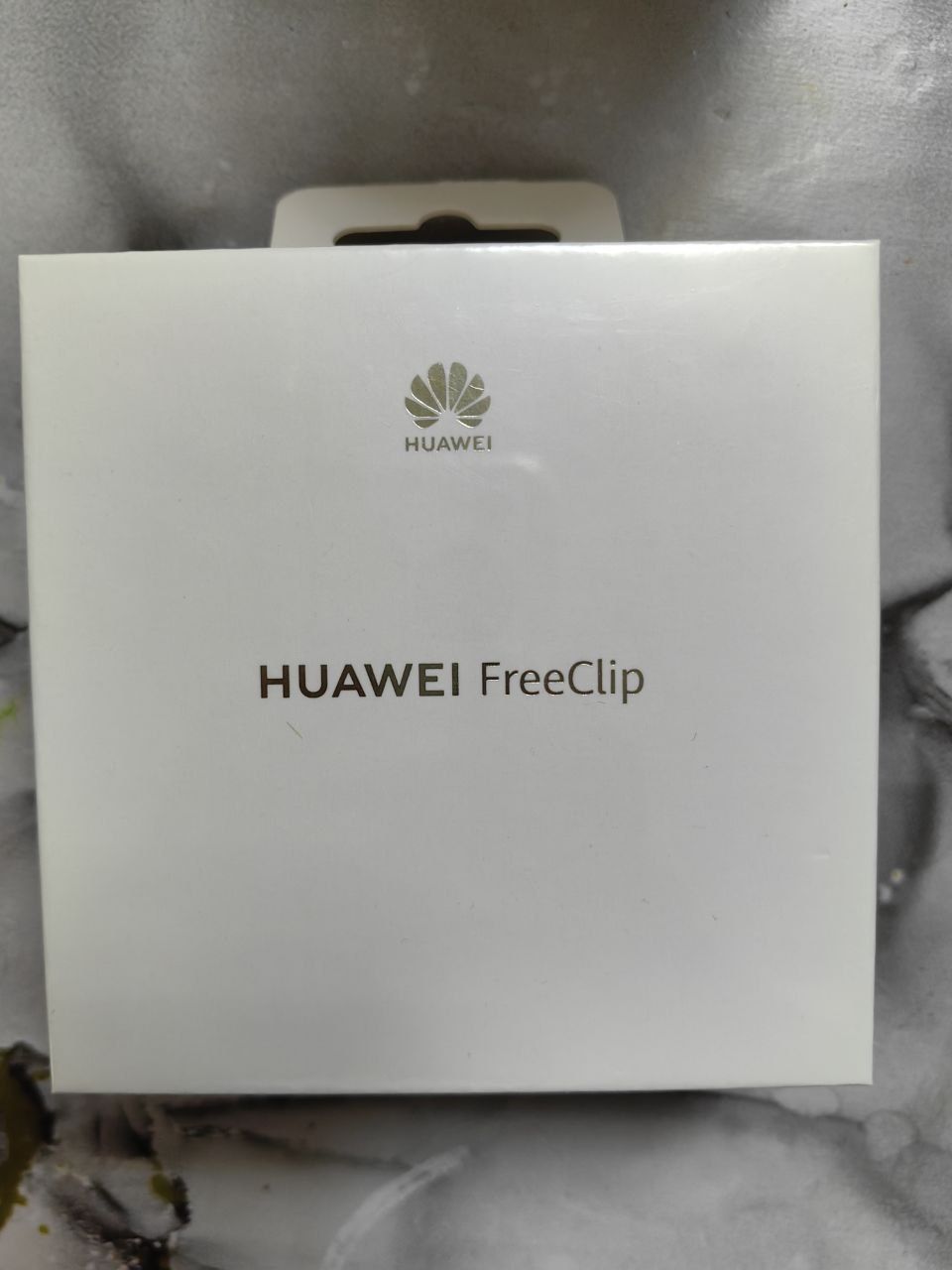 Продаю Huawei FreeCLip