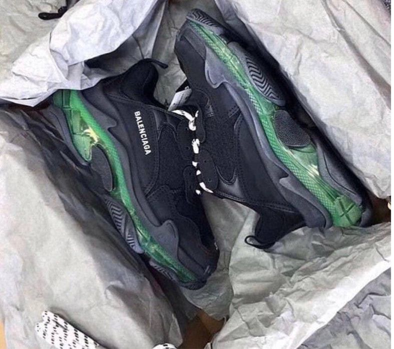Balenciaga unisex