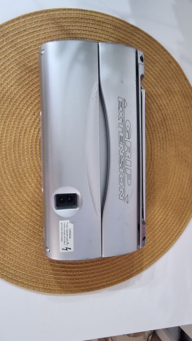 Radio portabil GRUNDIG BOY 50L  ,deosebit ,antic ,cadouri rare