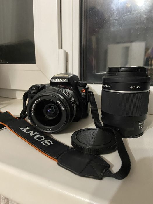 Sony Alpha SLT-A37+2 объектива+комплект