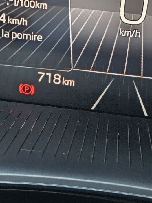 Vând cauciucuri vară 185/65 R15