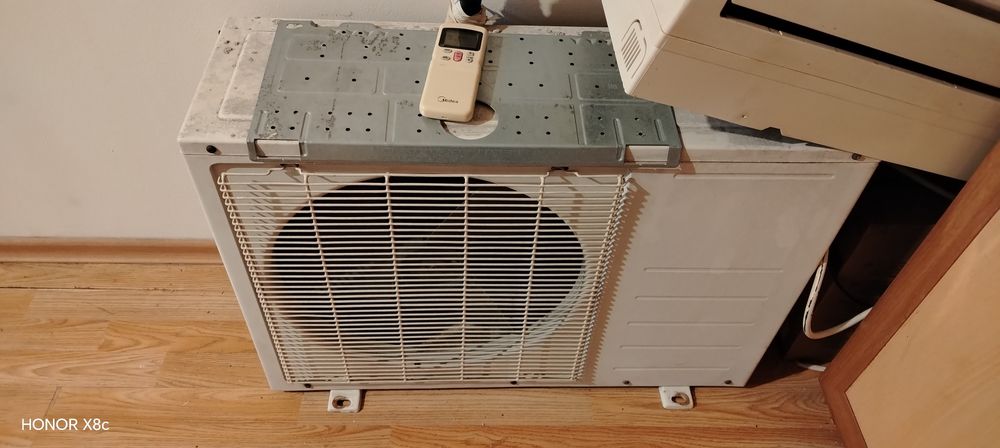 Климатик мидеа 12