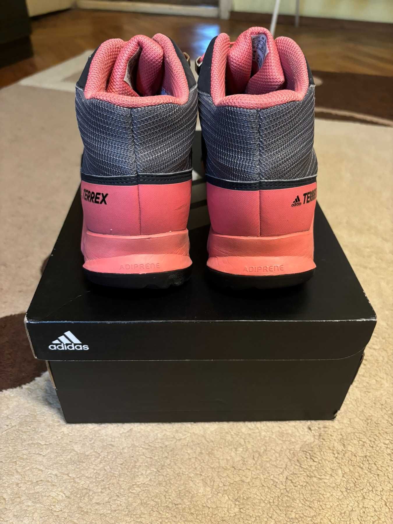 adidas маратонки TERREX mid gtx k