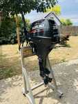 Vand motor barca cu maner SUZUKI 20 CP