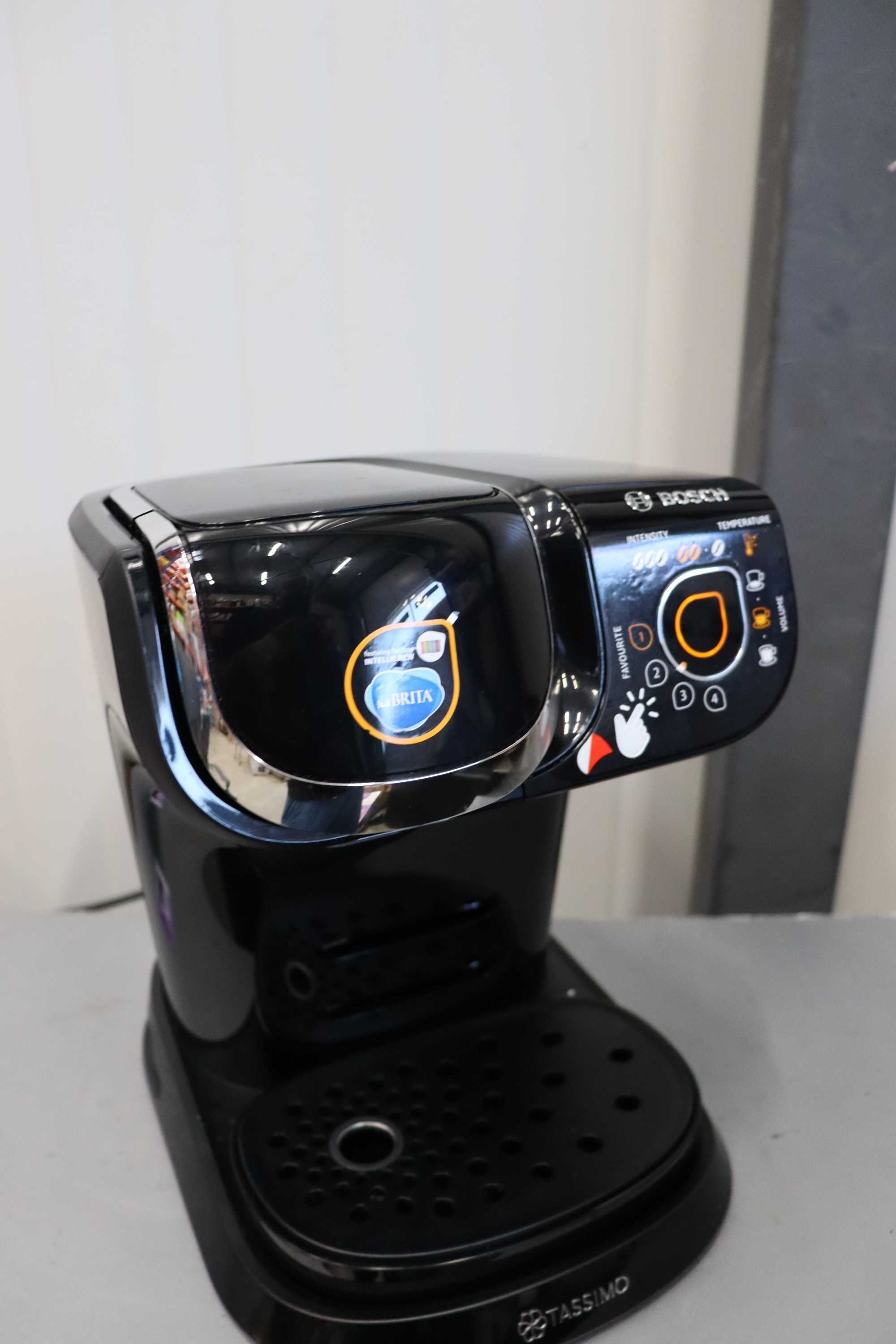 Еспресо машина Bosch Tassimo MY WAY, 1500W, 1.3 L, T-Disc