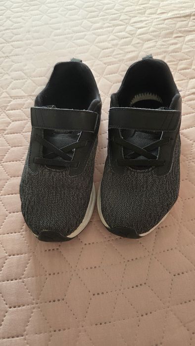 Adidasi copii Puma 32.5 cm