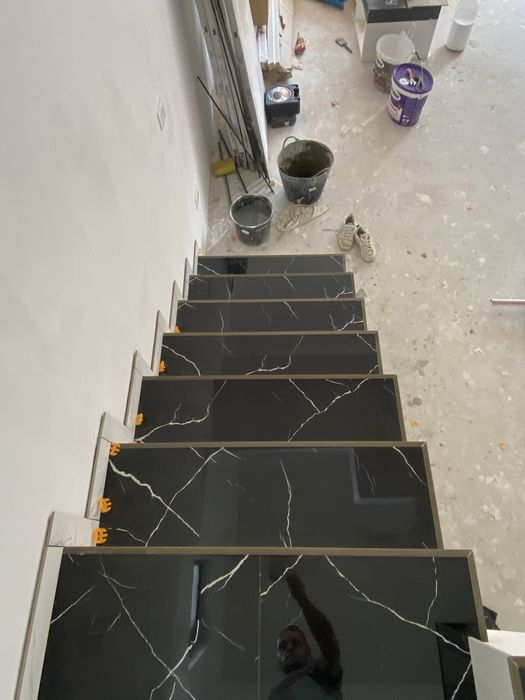 Execut lucrari interioare