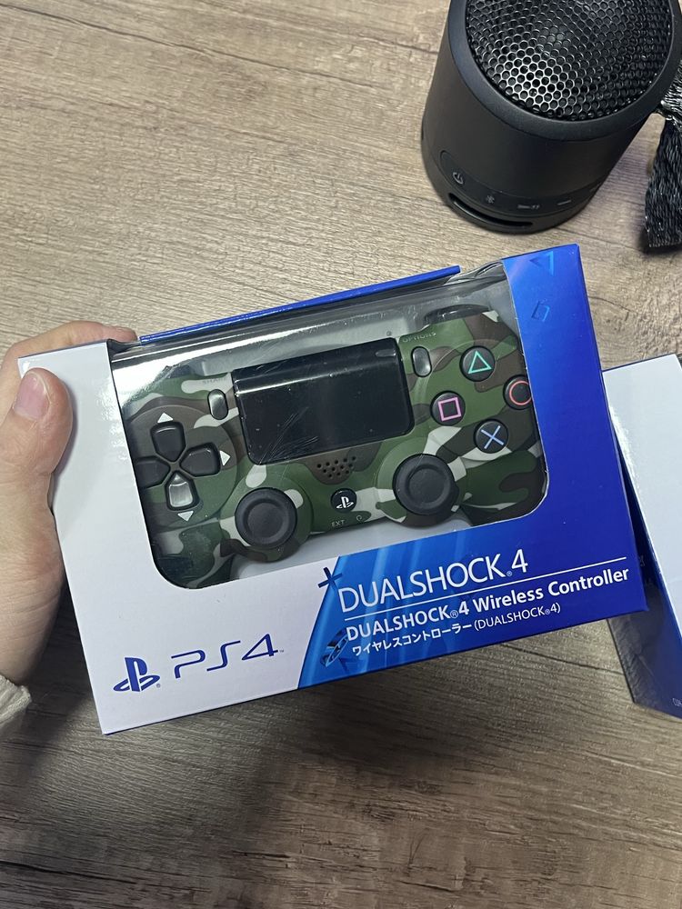 Игровой контроллер Sony Dualshock 4 v2 зеленый