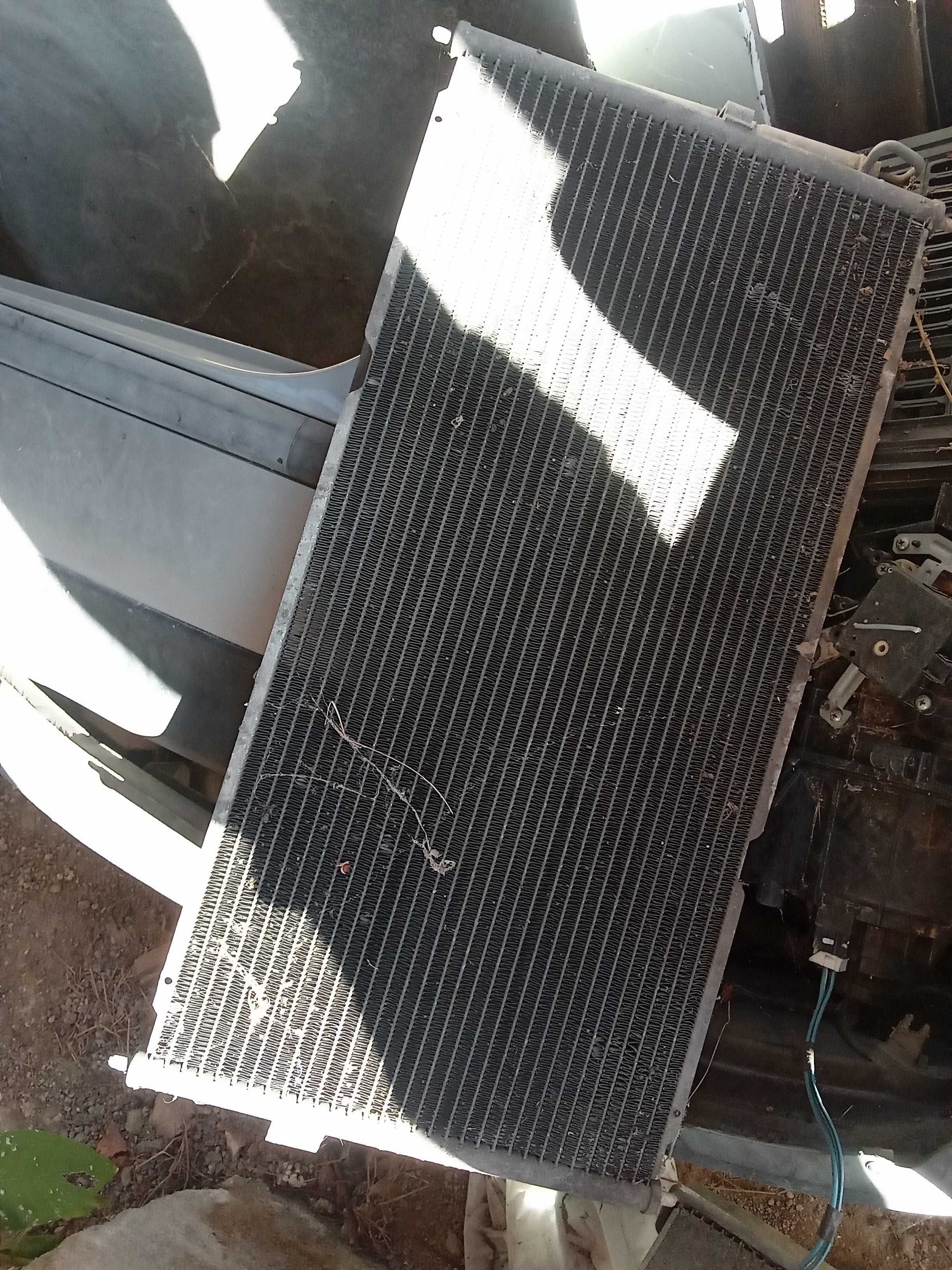 Nisan almera tino 2.2 dci на части