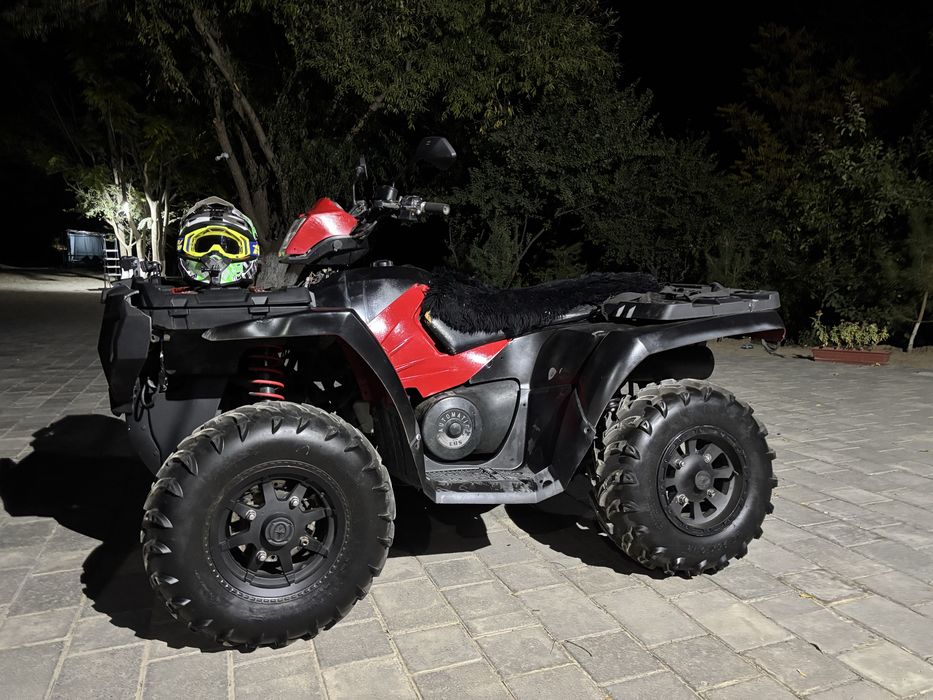 Продам квадроцикл polaris sporsman 800