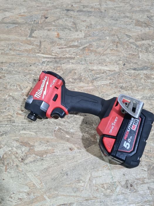 Filetanta cu impact pentru biti Milwaukee M18 FID3