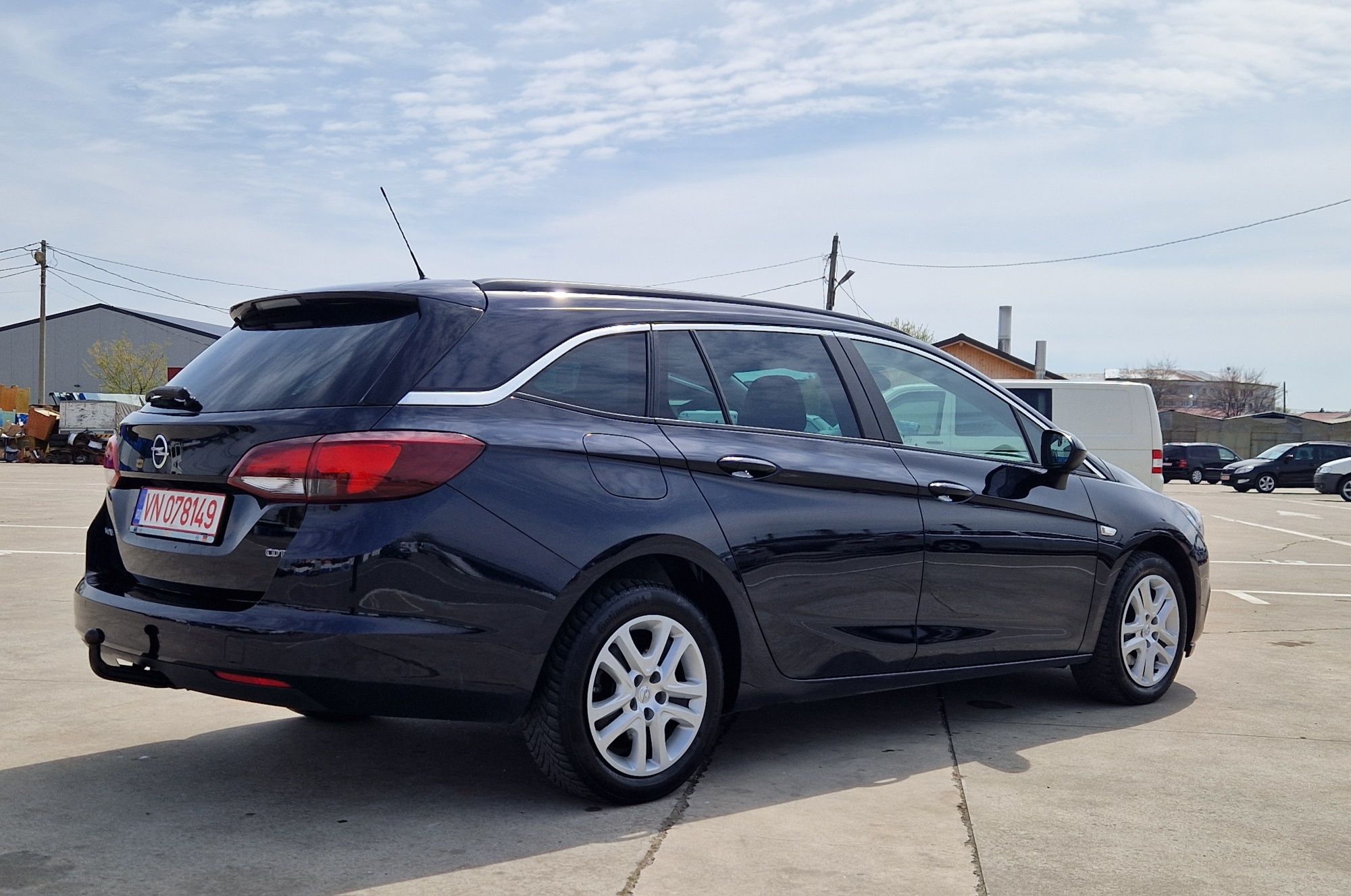 OPEL ASTRA K 2019*1.6 Diesel*Xenon*Led*Navi*AssitLine*Rlink2*Eu6
