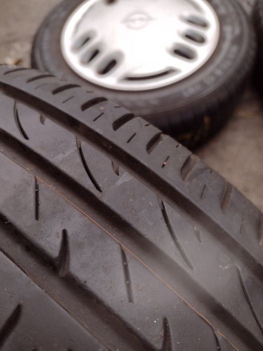 Перфектен летен комплект 13-4х100 ЕТ42 5j Opel Corsa B