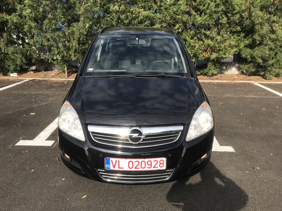 Opel Zafira”B”-1.8 Benz-2009-140cp-7 locuri-recent adusa