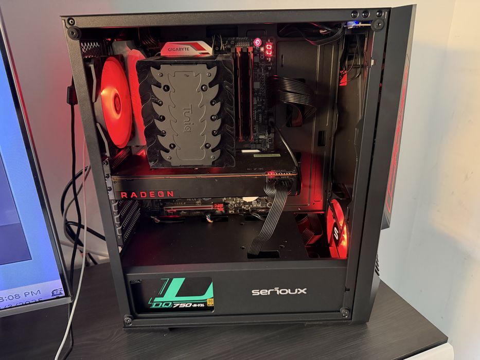 Vand Schimb Pc gaming i7 32 Ram RTX 2060 Super 8Gb SSD 1Tb RGB