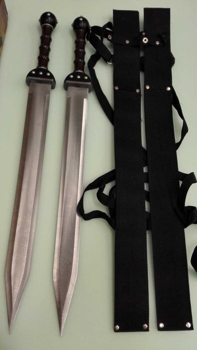 Тренировъчни Мечове Гладиус Гладиатор Maximus' Twin Gladius Комплект