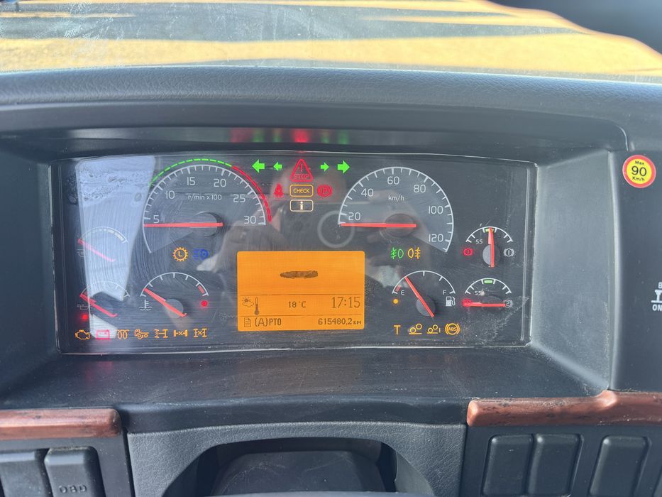 Autobasculanta Volvo FH 400 6x2 (6x4 8x4 4x2) Posibilitate RATE !