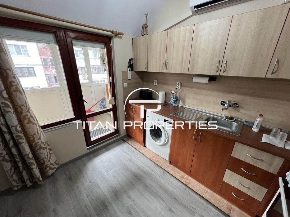 Дава се под наем Двустаен апартамент в Бургас, Лазур - 65 кв.м за 484.5 € - Снимка #4