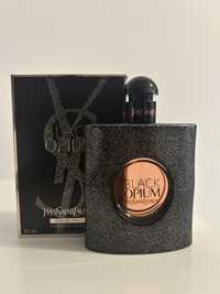 Vând parfum Black Opium