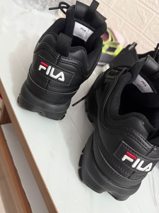 Маратонки Fila 39 номер